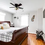 4A Gem In Central Location Scott\'S Addition